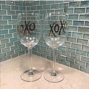 Set of 2 wine glasses gold metallic XOXO